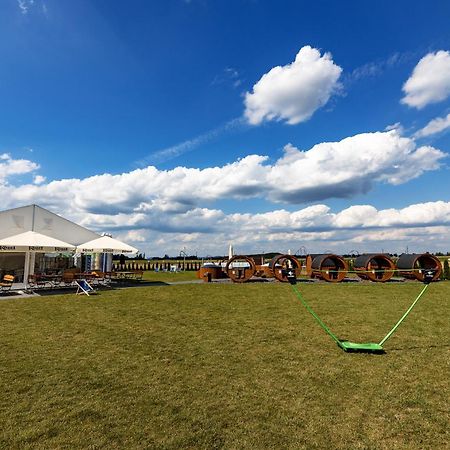 Fantazja Resort Zator Bagian luar foto