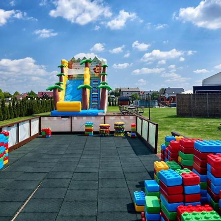 Fantazja Resort Zator Bagian luar foto